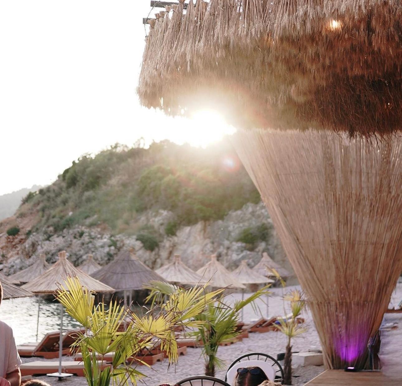 Sea View Hotel Himare Eksteriør bilde